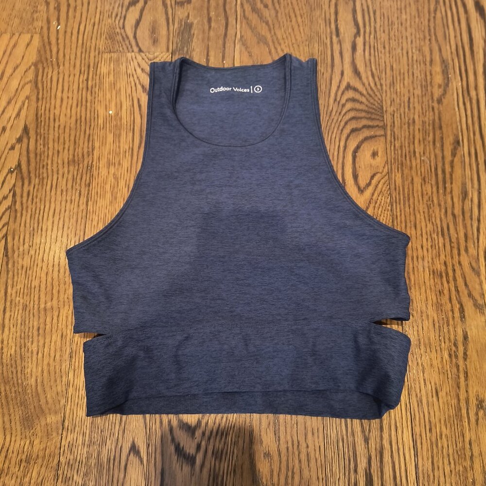 Outdoor Voices Slit Back Cropped Top Sports Bra
